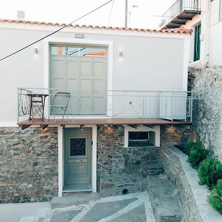 Katerina'S Suite Plomari Dış mekan fotoğraf